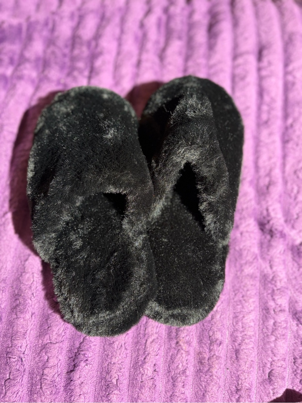 Kids Black Faux-Fur Slip-On Slippers